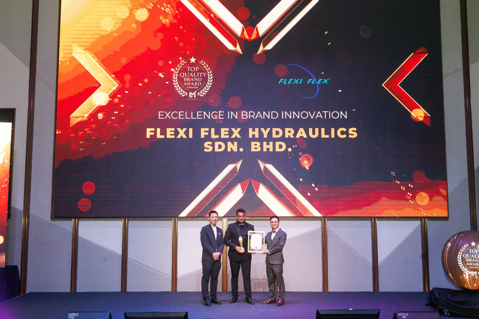 Flexi Flex Hydraulics Sdn. Bhd. - Top Quality Brand Award 2025/2026 - Vijay Sharma (Managing Director) receives award - Winner's Image
